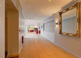 Manchester Airport Stanley Hotel by Belvilla 4
