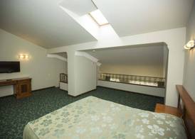 Hotel Russia 5