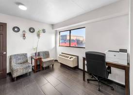 Americas Best Value Inn Kansas City East - Independence 2