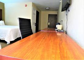 Comfort Inn & Suites Fairborn near Wright Patterson AFB 5