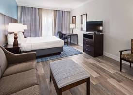 Best Western Plus Ambassador Suites 5