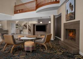 Residence Inn by Marriott Santa Clarita Valencia 3