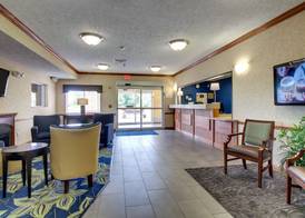 Galesburg Inn and Suites 2