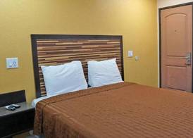 Holly Crest Hotel - Los Angeles, LAX Airport 4