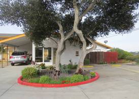 Laguna Lodge 2