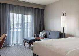 Courtyard by Marriott Pittsburgh Airport 5