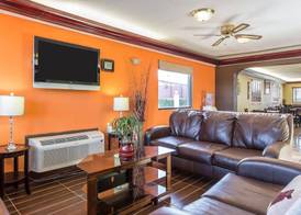 Quality Inn & Suites Macon North 3