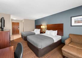 Quality Inn & Suites Lawrence - University Area 5