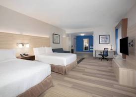 Holiday Inn Express & Suites PHOENIX - GLENDALE SPORTS DIST by IHG 3