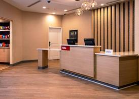 TownePlace Suites by Marriott Frederick 4