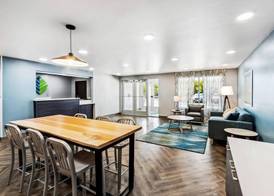 WoodSpring Suites Sumter near Shaw AFB 2