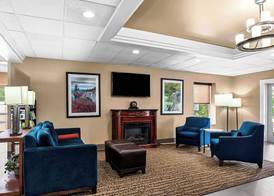 Comfort Inn & Suites Staunton 3