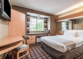 Microtel Inn & Suites by Wyndham West Chester 3