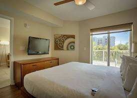Crystal Palms Beach Resort 4