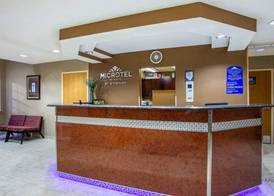 Microtel Inn & Suites by Wyndham Charleston 2