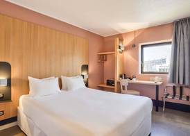 B&B HOTEL Paris 17 Batignolles 4