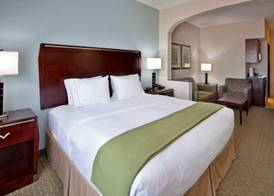 Holiday Inn Express & Suites PITTSBURG by IHG 3