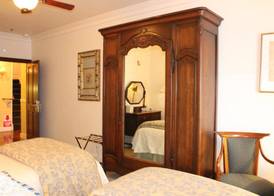 Washington Square Inn 2