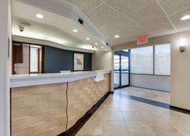 Drury Inn & Suites St. Louis St. Peters 4