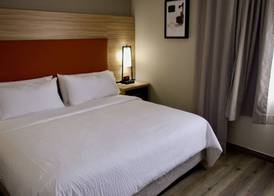 Candlewood Suites HARRISONBURG by IHG 4