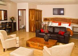 Cest Si Bon Hotel 4