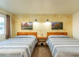 Hurricane Hideaway Lodging 5
