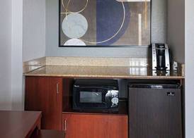 Courtyard by Marriott San Antonio Airport 5