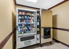 Baymont by Wyndham Madison Heights Detroit Area 5