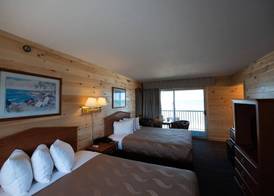 Blue Water Beachfront Hotel & Waterpark 3