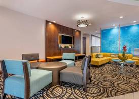 Comfort Suites Fort Lauderdale Airport South & Cruise Port 3