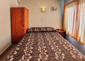 Bealey Avenue Motel 2
