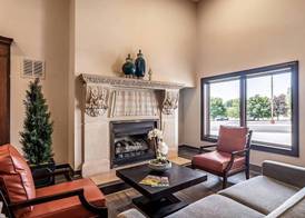 Riverview Inn & Suites, an Ascend Collection Hotel 5