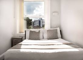 Applewood Hotel 5