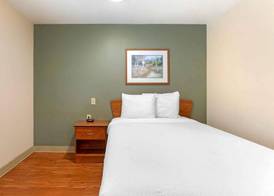 Extended Stay America Select Suites - Indianapolis - Greenwood 3
