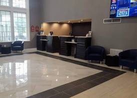 Clarion Hotel Conference Center Lexington North 5