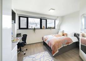 Canvas Capital House in Southampton 4