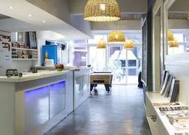 Circus Hostel 4