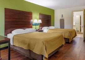 Econo Lodge Fayetteville I-95 5