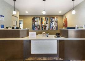 Best Western Plus Nashville Airport Hotel - BNA 3