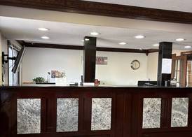 Ramada by Wyndham Cedar Rapids South 2