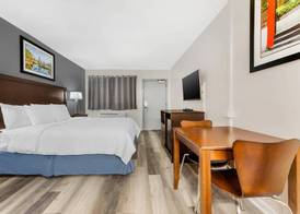 Rodeway Inn Lyons - La Grange 2
