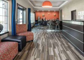 Super 8 by Wyndham San Antonio Near Fort Sam Houston 4