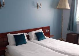 Hotel de Charme La Bonne Adresse - Logis hotels 3