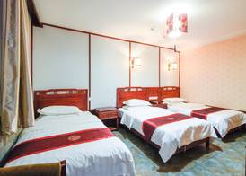 Qianmen Courtyard Hotel 3