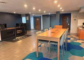 Microtel Inn & Suites by Wyndham Denver Airport 2
