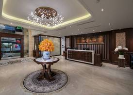The Q Hotel 3