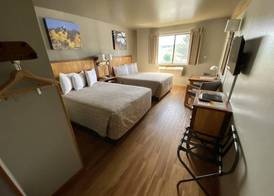 Rocker Inn 4
