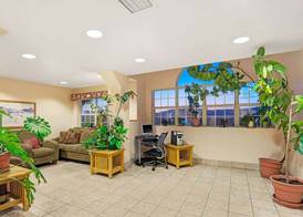 Microtel Inn & Suites by Wyndham Albuquerque West 2