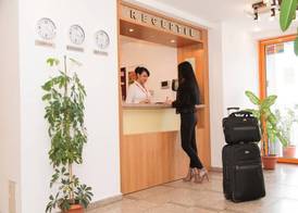 Plus Hotel 3