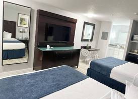 Lantern Inn & Suites 3